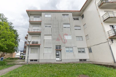 Apartamento T4 para Arrendamento em Castêlo da Maia