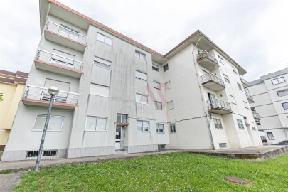 Apartamento T4 para Arrendamento em Castêlo da Maia