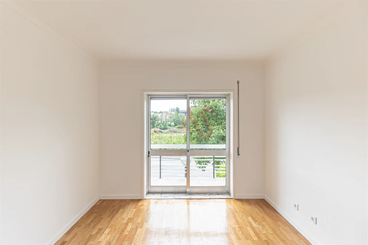 Apartamento T4 para Arrendamento em Castêlo da Maia Foto 21