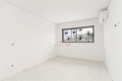 Apartamento T1 para Venda em Cidade da Maia