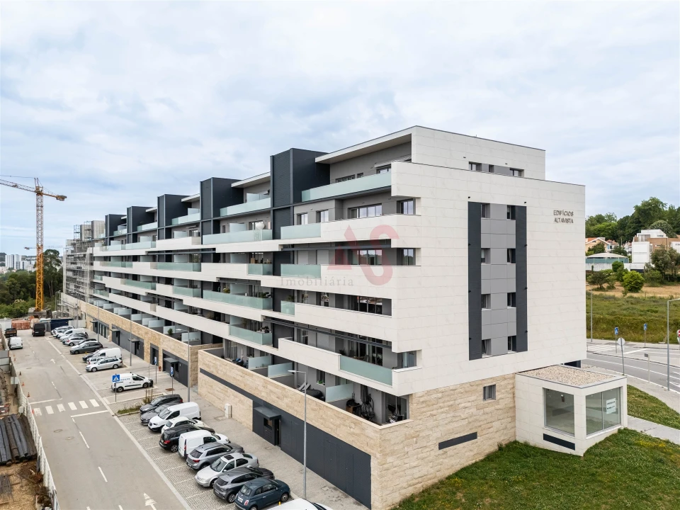 Apartamento T1 para Venda em Cidade da Maia Foto 11