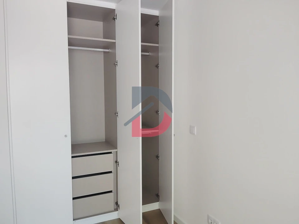 Apartamento T2 para Venda em Nazare Foto 8