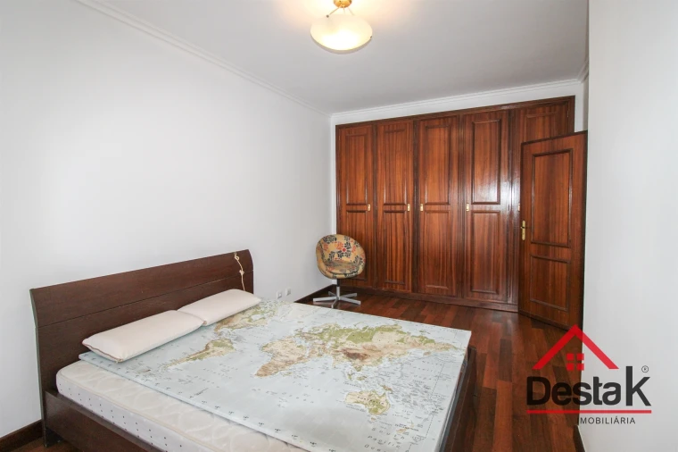 Apartamento T1 para Venda em Glória e Vera Cruz Foto 10