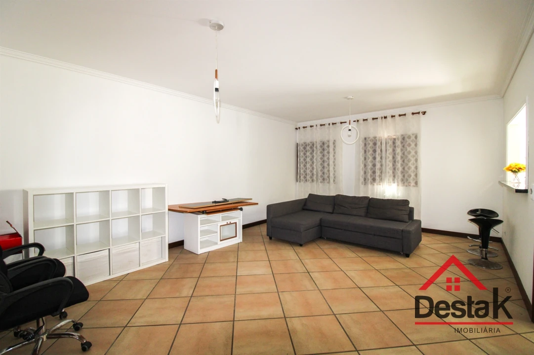 Apartamento T1 para Venda em Glória e Vera Cruz Foto 15