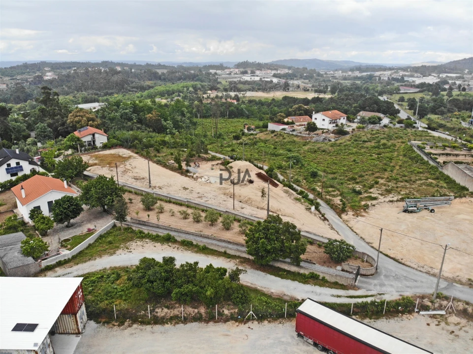 Terreno para Venda em Mangualde, Mesquitela e Cunha Alta Foto 1