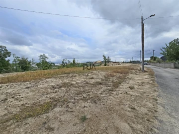 Terreno para Venda em Mangualde, Mesquitela e Cunha Alta