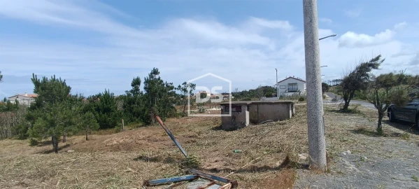 Terreno para Venda em Coimbrão