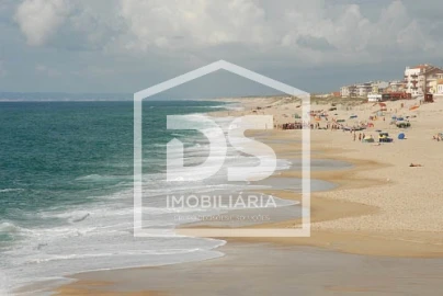 Terreno para Venda em Coimbrão