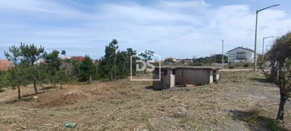 Terreno para Venda em Coimbrão
