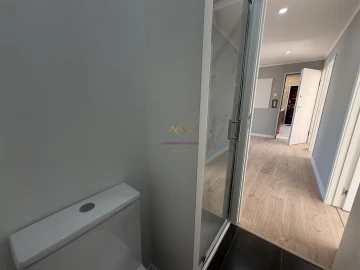 Apartamento T4 para Venda em Águas Livres