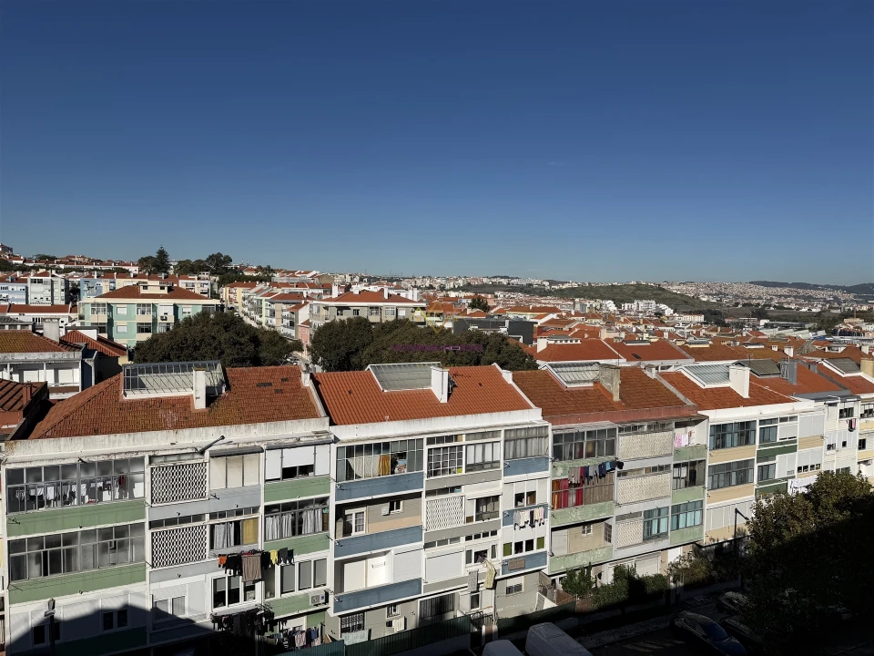 Apartamento T4 para Venda em Águas Livres Foto 18