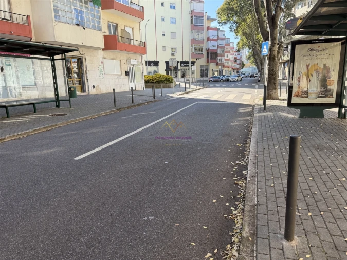 Apartamento T4 para Venda em Águas Livres Foto 46