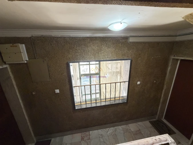 Apartamento T4 para Venda em Águas Livres Foto 44