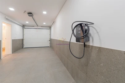 Moradia T4 para Venda em Loures