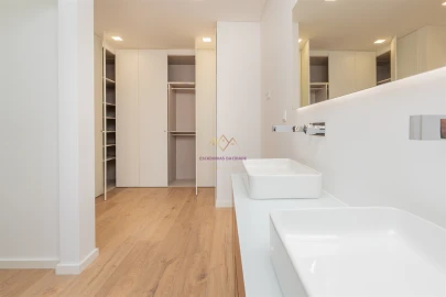 Moradia T4 para Venda em Loures