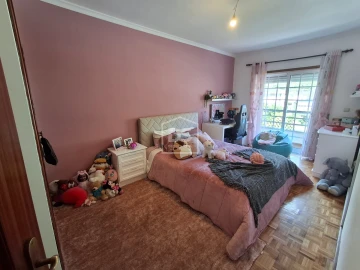 Apartamento T3 para Venda em Lobrigos (São Miguel e São João Baptista) e Sanhoane