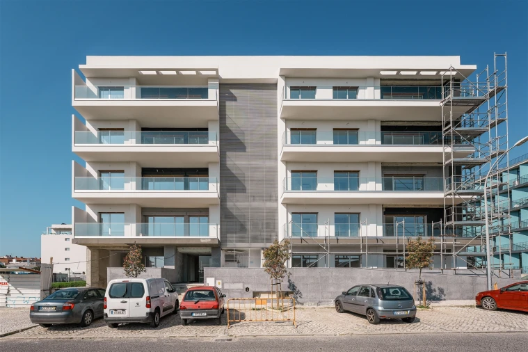 Apartamento T2 para Venda em Carcavelos e Parede Foto 11