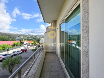 Moradia T4 para Venda em O. Azeméis, Riba-Ul, Ul, Macinhata Seixa, Madail