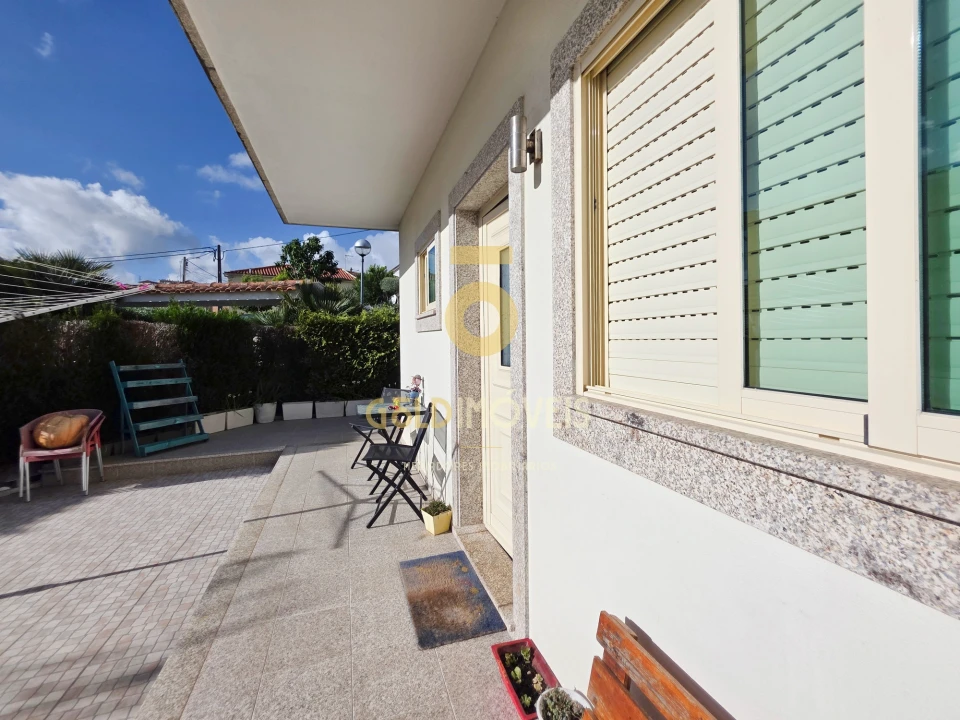 Moradia T4 para Venda em O. Azeméis, Riba-Ul, Ul, Macinhata Seixa, Madail Foto 42