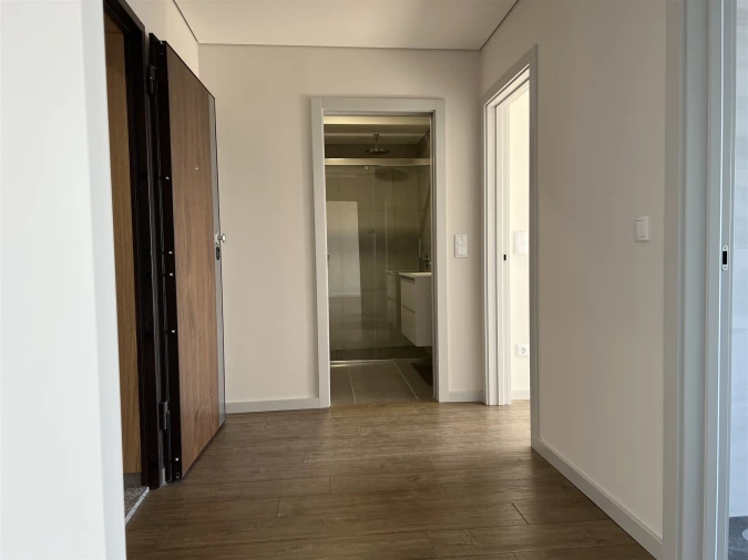 Apartamento T3 para Venda em Cedofeita, Santo Ildefonso, Sé, Miragaia, São Nicolau e Vitória Foto 11
