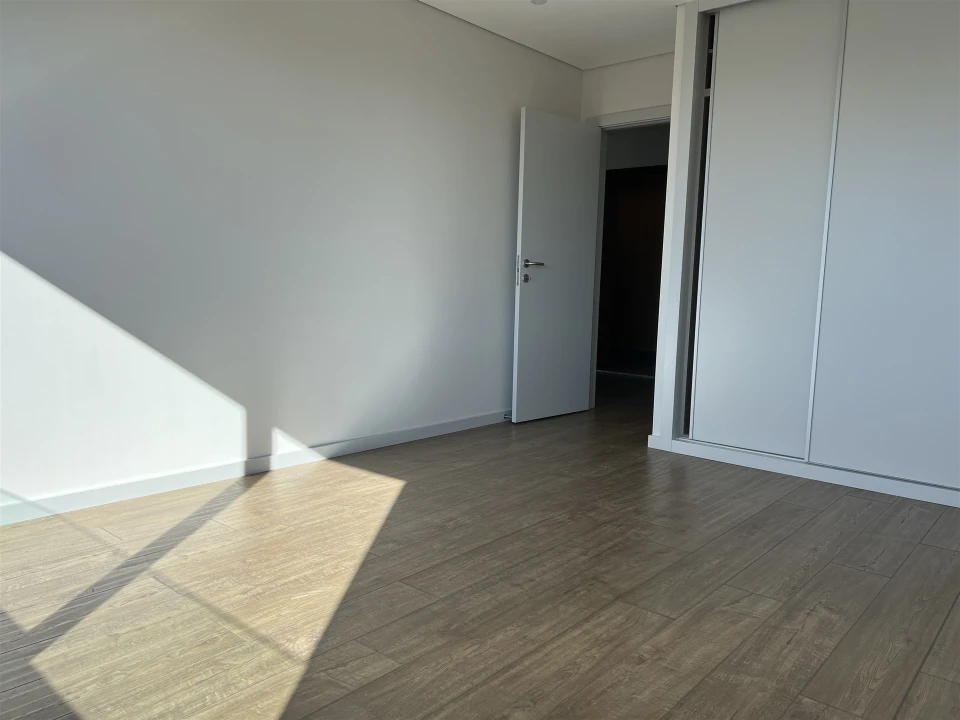 Apartamento T3 para Venda em Cedofeita, Santo Ildefonso, Sé, Miragaia, São Nicolau e Vitória Foto 16