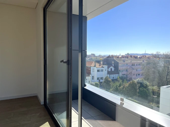 Apartamento T3 para Venda em Cedofeita, Santo Ildefonso, Sé, Miragaia, São Nicolau e Vitória Foto 2