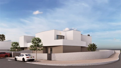 Moradia T3 para Venda em Barreiros e Cepões