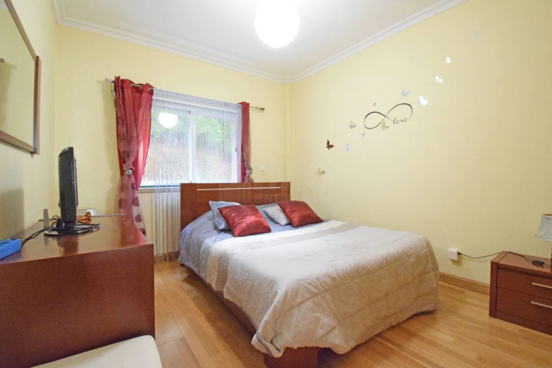 Apartamento T3 para Venda em Covilhã e Canhoso Foto 16