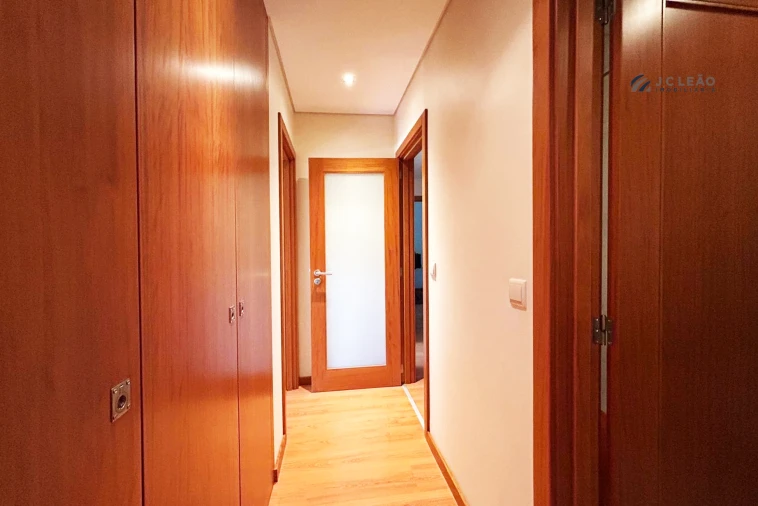 Apartamento T2 para Venda em Custóias, Leça do Balio e Guifões Foto 12