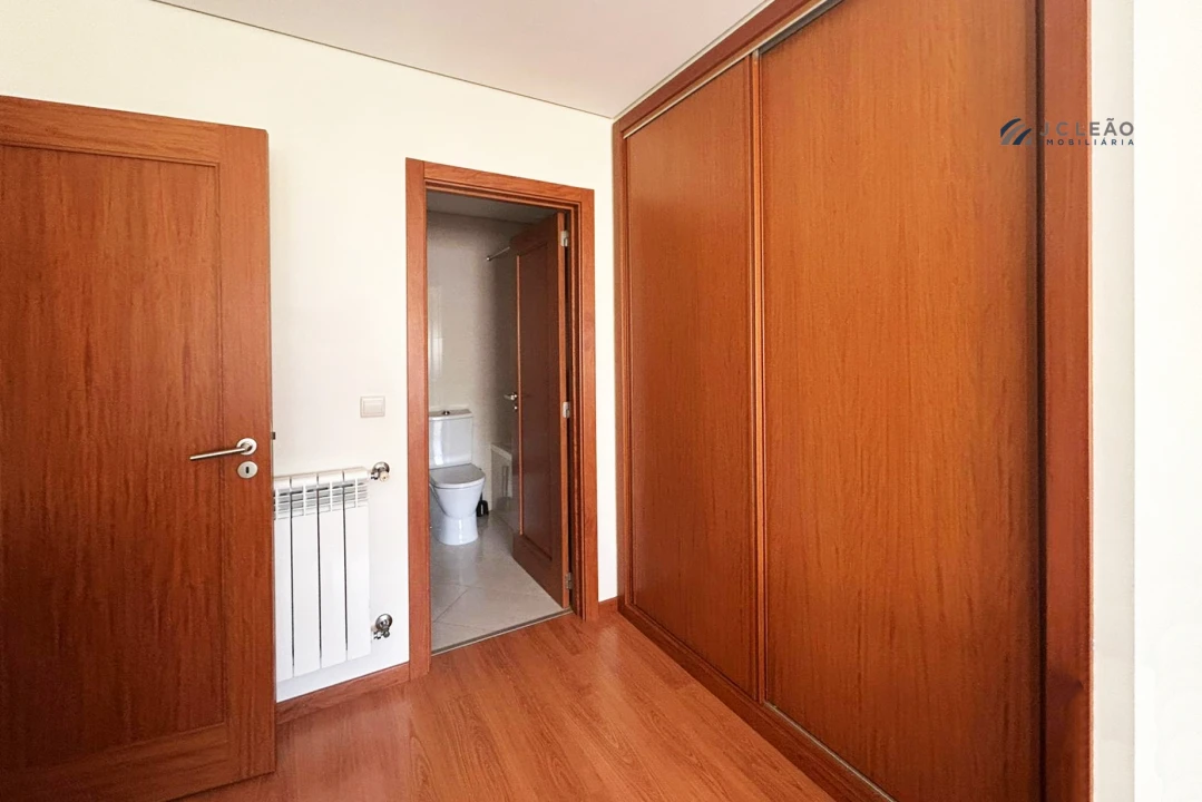 Apartamento T2 para Venda em Custóias, Leça do Balio e Guifões Foto 13