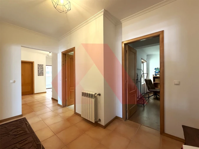 Apartamento T3 para Venda em Tabua Foto 7