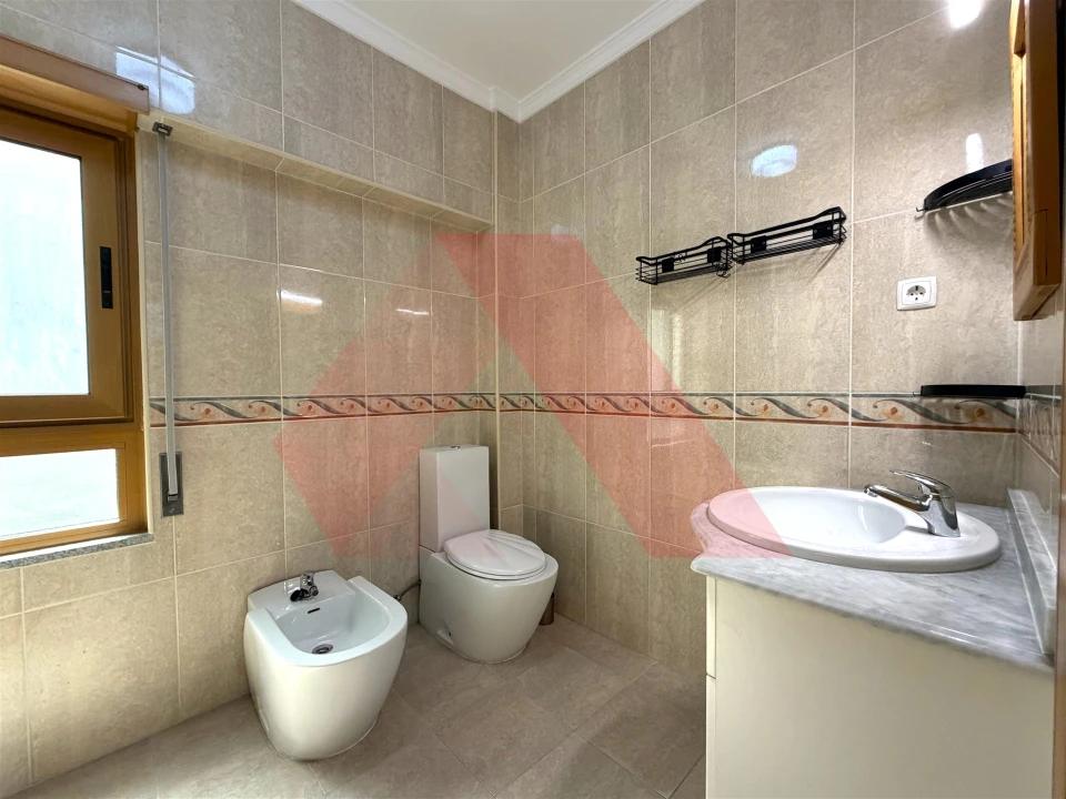 Apartamento T3 para Venda em Tabua Foto 20