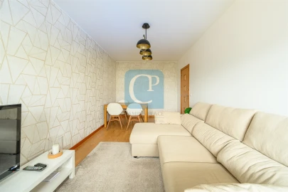 Apartamento T1 para Arrendamento em Paranhos