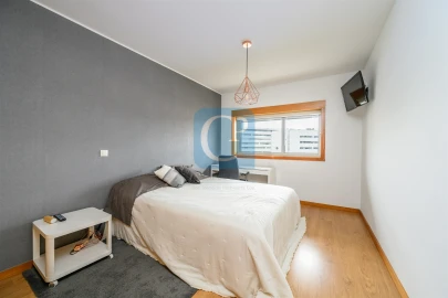 Apartamento T1 para Arrendamento em Paranhos