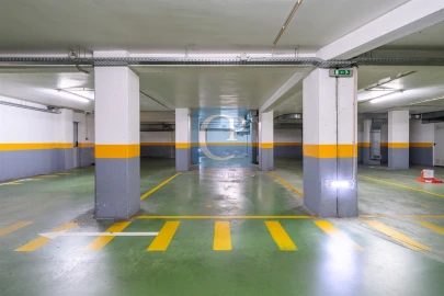 Apartamento T1 para Arrendamento em Paranhos