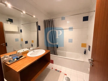 Apartamento T1 para Venda em Paranhos