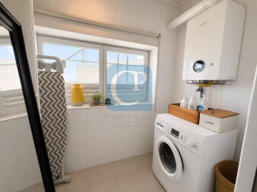 Apartamento T1 para Venda em Paranhos