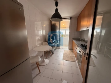 Apartamento T1 para Venda em Paranhos