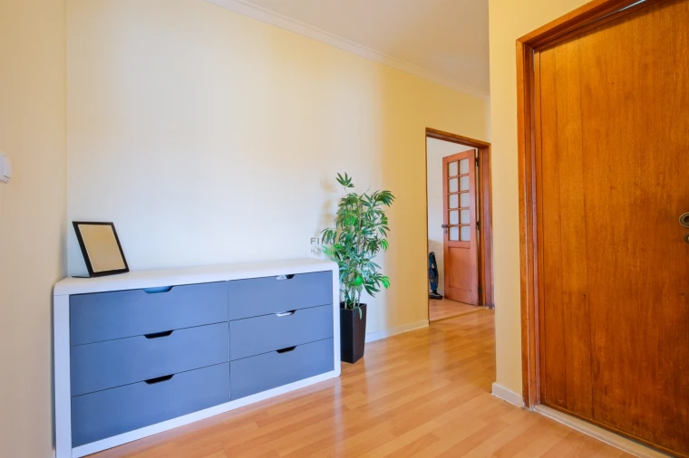 Apartamento T3 para Venda em Alcabideche Foto 5