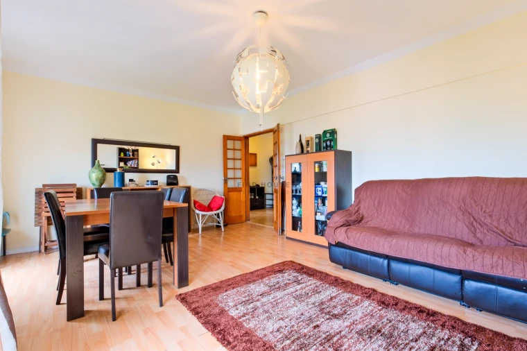 Apartamento T3 para Venda em Alcabideche Foto 8