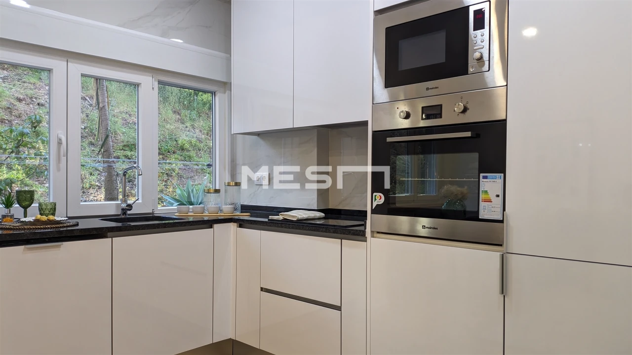 Apartamento T2 para Venda em Benfica Foto 5