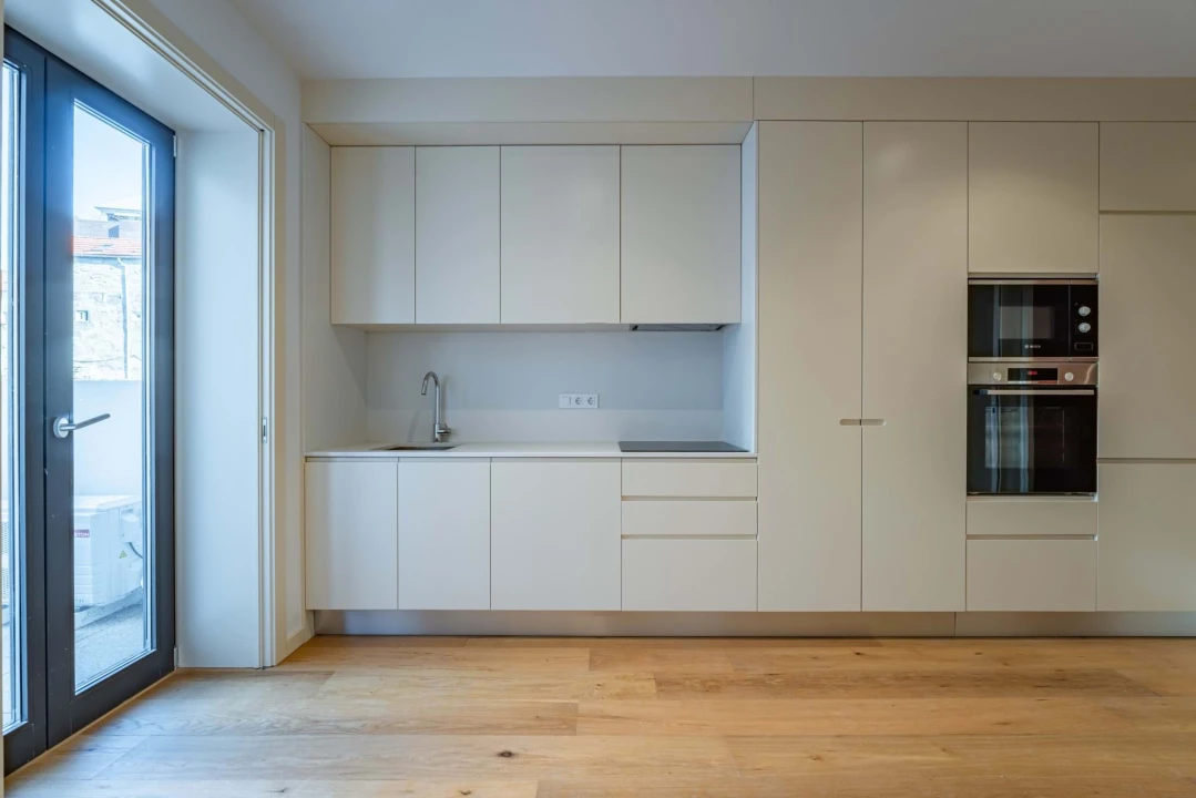 Apartamento T2 para Venda em Cedofeita, Santo Ildefonso, Sé, Miragaia, São Nicolau e Vitória Foto 3