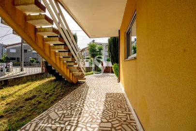 Moradia T3 para Venda em Vila Cova da Lixa e Borba de Godim