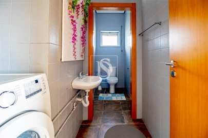 Moradia T3 para Venda em Vila Cova da Lixa e Borba de Godim