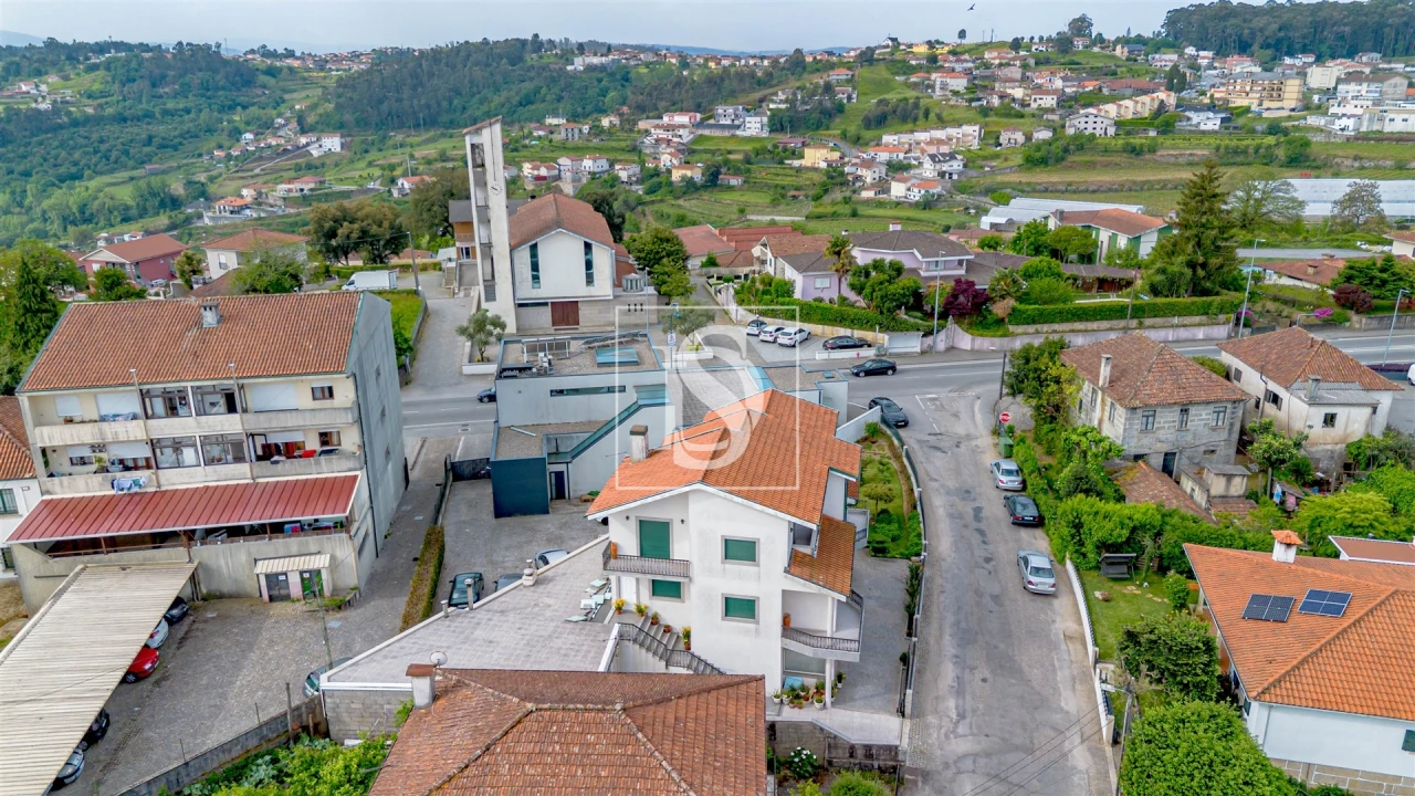 Moradia T3 para Venda em Vila Cova da Lixa e Borba de Godim Foto 16
