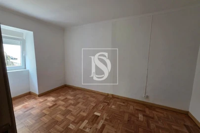 Moradia T2 para Venda em Canas de Santa Maria