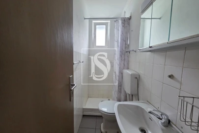 Moradia T2 para Venda em Canas de Santa Maria