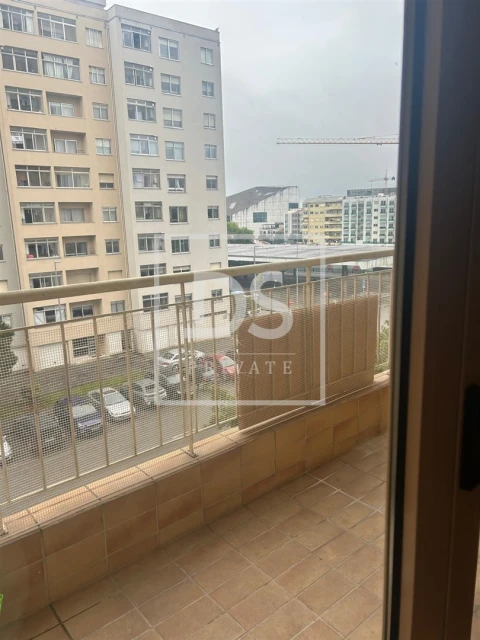 Apartamento T2 para Arrendamento em Cedofeita, Santo Ildefonso, Sé, Miragaia, São Nicolau e Vitória