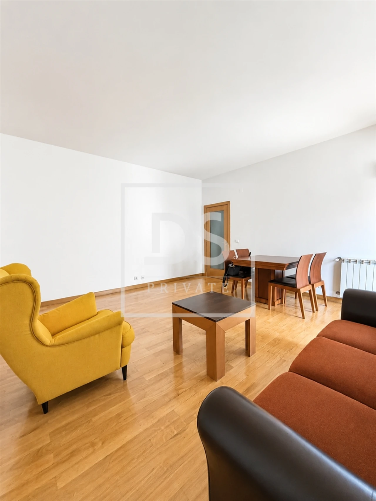 Apartamento T2 para Arrendamento em Cedofeita, Santo Ildefonso, Sé, Miragaia, São Nicolau e Vitória Foto 2