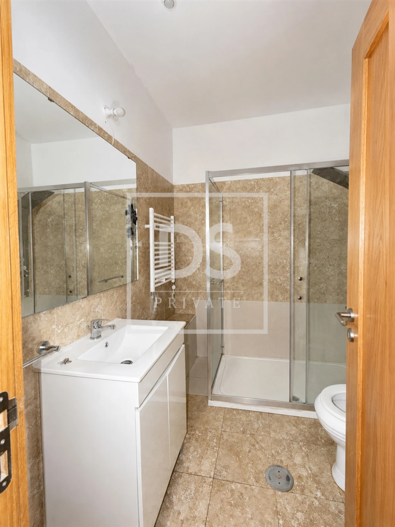 Apartamento T2 para Arrendamento em Cedofeita, Santo Ildefonso, Sé, Miragaia, São Nicolau e Vitória Foto 14